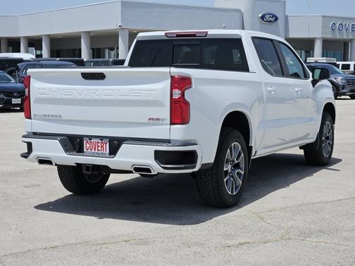 Summit White 2026 Chevrolet Silverado 1500 RST