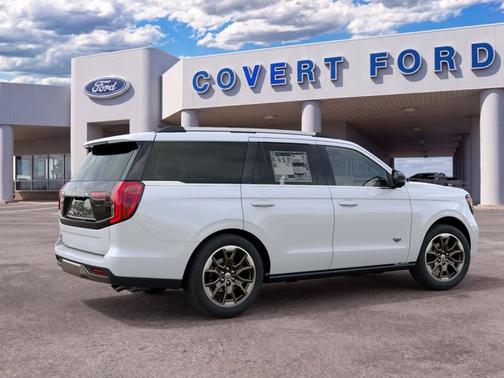 Star White Metallic Tri-Coat 2027 Ford Expedition King Ranch
