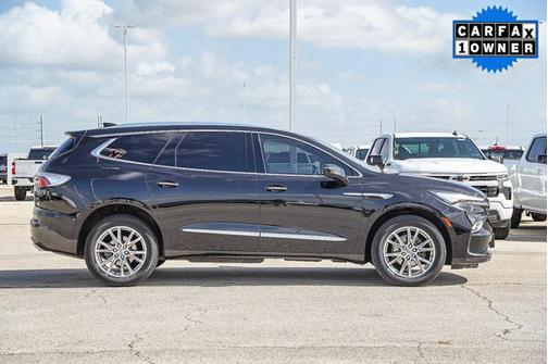 2023 Buick Enclave Premium