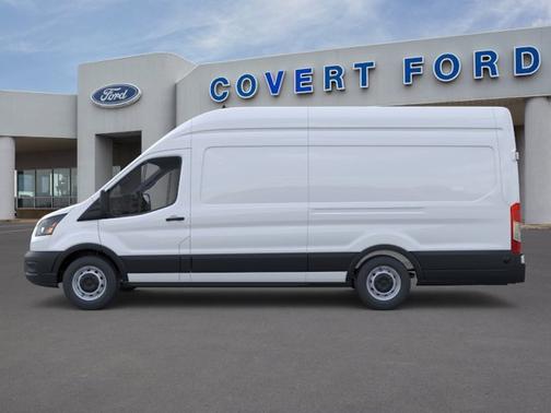 Oxford White 2026 Ford Transit-350