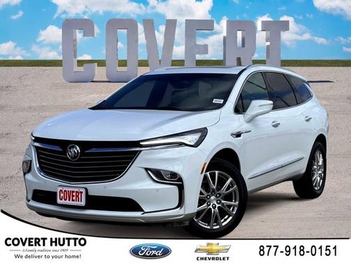 2022 Buick Enclave Essence