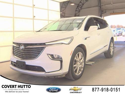 2022 Buick Enclave Essence
