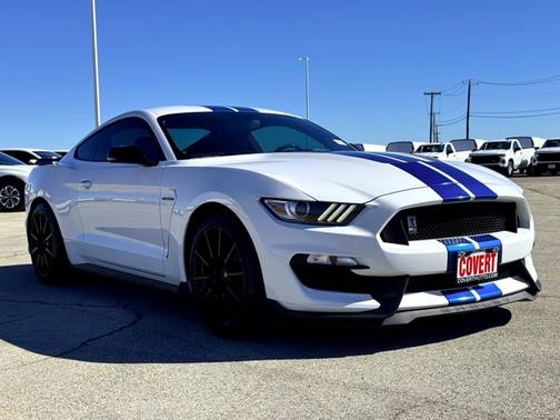 2018 Ford Shelby GT350 Base