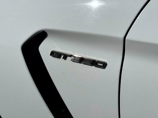 2018 Ford Shelby GT350 Base