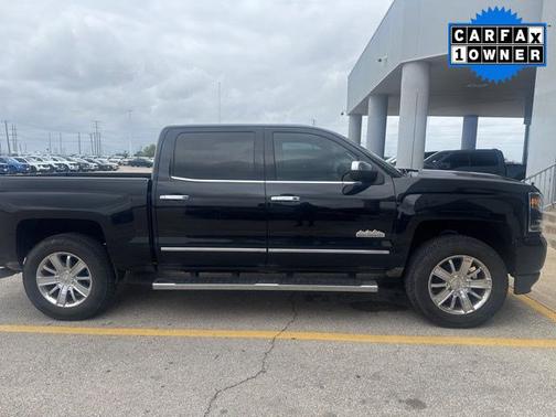 2017 Chevrolet Silverado 1500 High Country