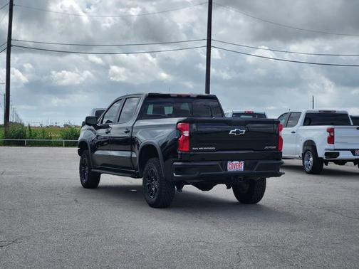 Black 2026 Chevrolet Silverado 1500 ZR2