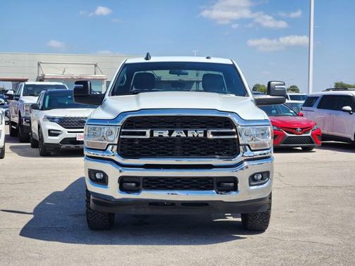 Bright White Clearcoat 2024 RAM 2500 Tradesman