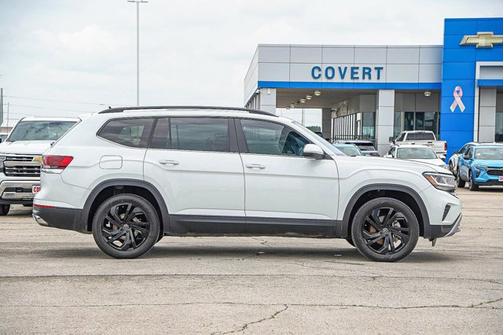 2022 Volkswagen Atlas 3.6L V6 SE w/Technology