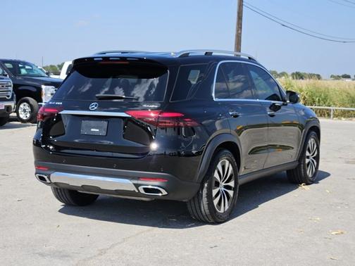 Black 2025 Mercedes-Benz GLE 350 Base