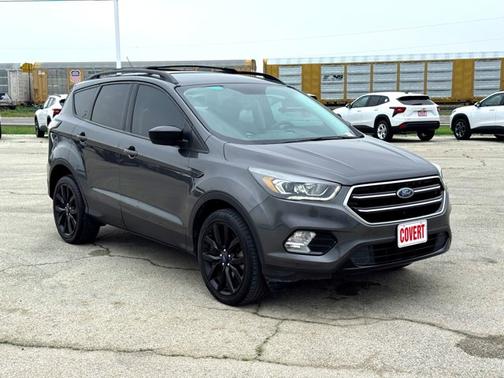 Gray 2018 Ford Escape SE