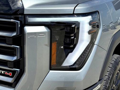 Sterling Metallic 2024 GMC Sierra 2500 AT4