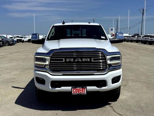 Bright White Clearcoat 2023 RAM 2500 Laramie