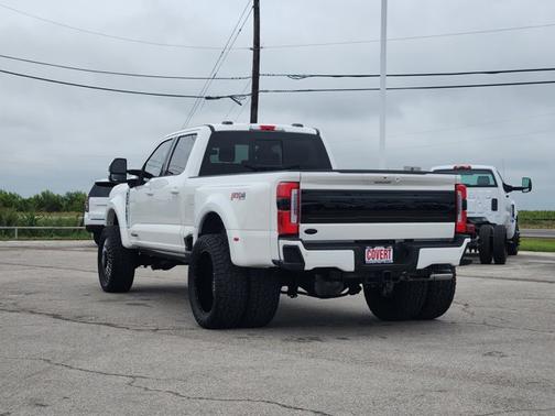 2026 Ford F-450 Platinum