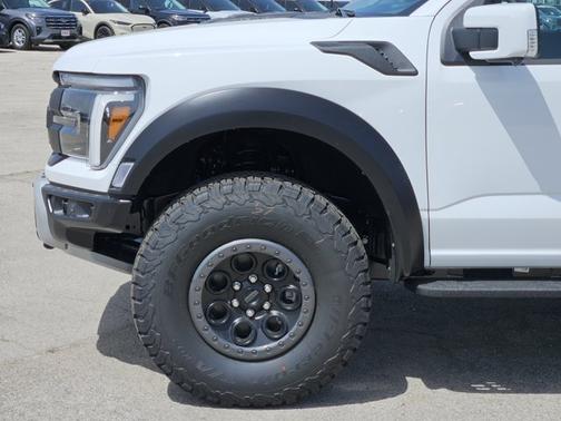 Oxford White 2026 Ford F-150 Raptor