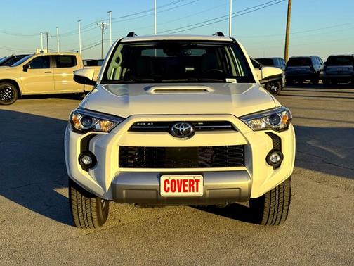 2024 Toyota 4Runner TRD Off Road