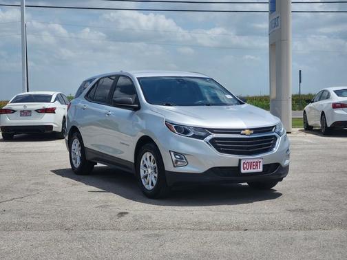 Silver Ice Metallic 2021 Chevrolet Equinox LS