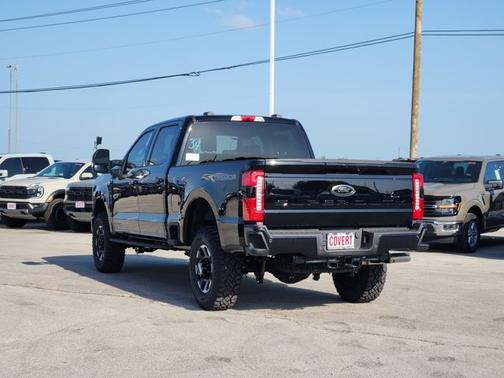 Agate Black Metallic 2026 Ford F-250 LARIAT