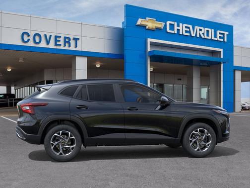 Mosaic Black Metallic 2026 Chevrolet Trax LT