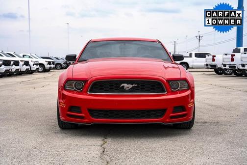2014 Ford Mustang V6
