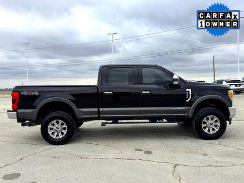 2017 Ford F-350 Lariat