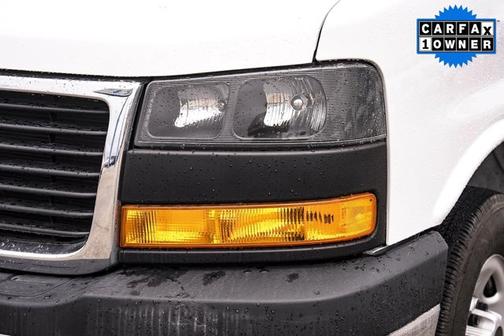2022 GMC Savana 2500 Work Van