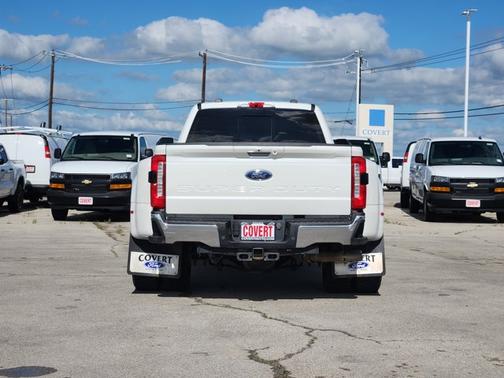 Star White 2024 Ford F-350 LARIAT