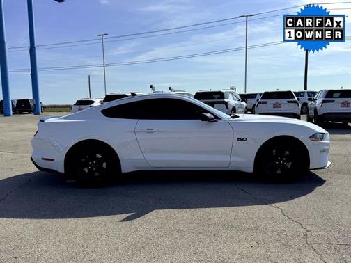 2021 Ford Mustang GT Premium