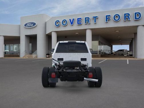 Oxford White 2026 Ford F-350 XL
