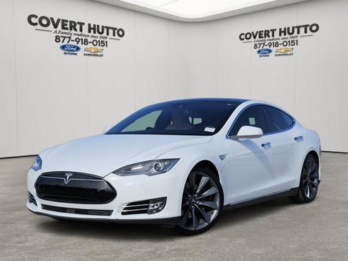 White 2015 Tesla Model S 85D