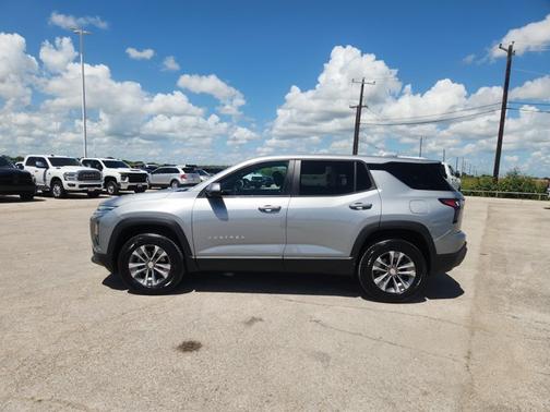 Sterling Gray Metallic 2026 Chevrolet Equinox 1LT