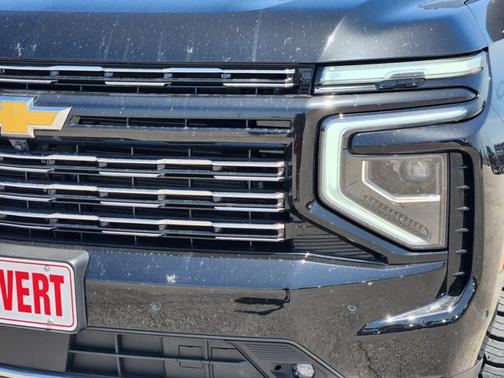 Black 2026 Chevrolet Suburban High Country