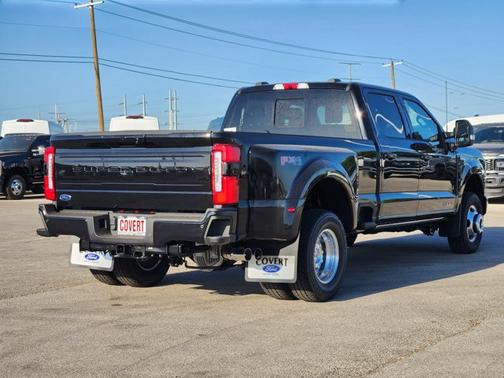Agate Black Metallic 2026 Ford F-350 Platinum