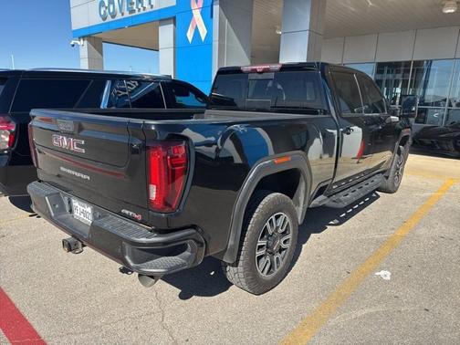 2021 GMC Sierra 2500 AT4