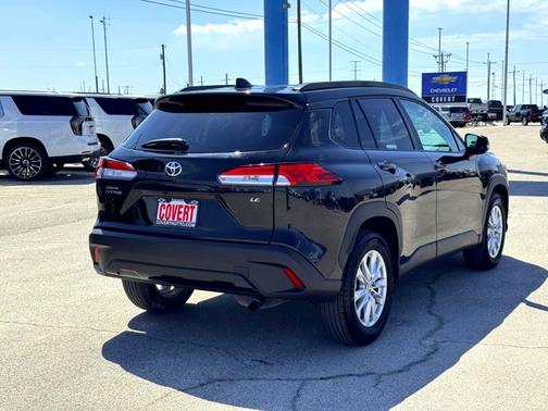 2023 Toyota Corolla Cross LE