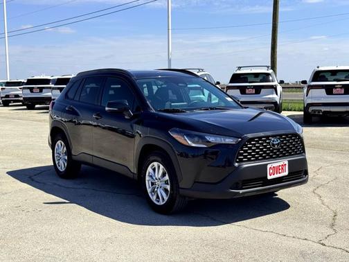 2023 Toyota Corolla Cross LE