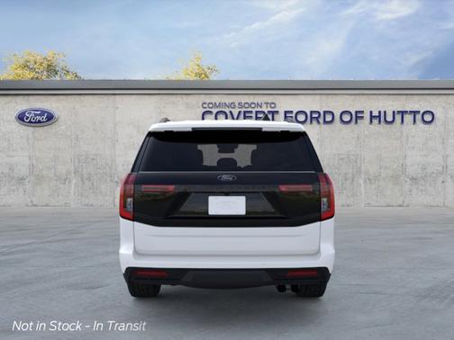 Star White Metallic Tri-Coat 2026 Ford Expedition Tremor