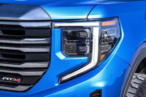 2022 GMC Sierra 1500 AT4