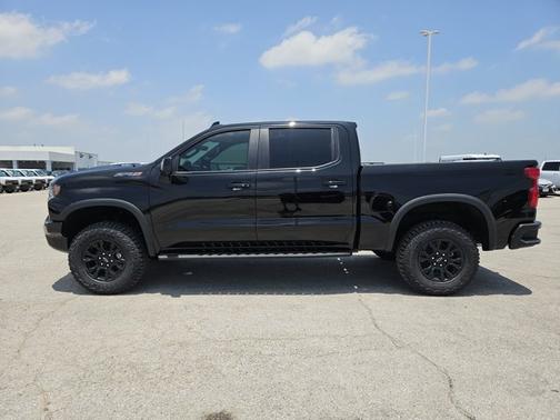 Black 2026 Chevrolet Silverado 1500 ZR2