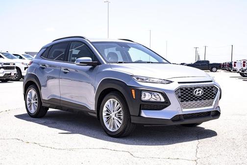 2021 Hyundai KONA SEL