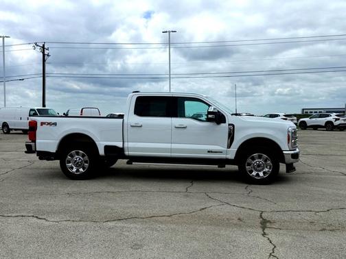 2023 Ford F-350 LARIAT
