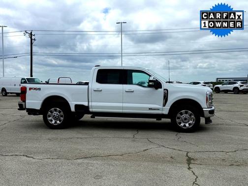 2023 Ford F-350 LARIAT