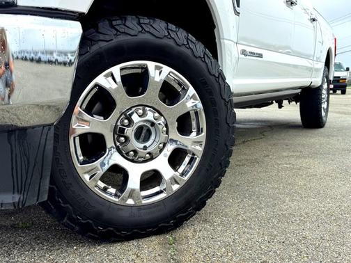 White 2020 Ford F-250 King Ranch