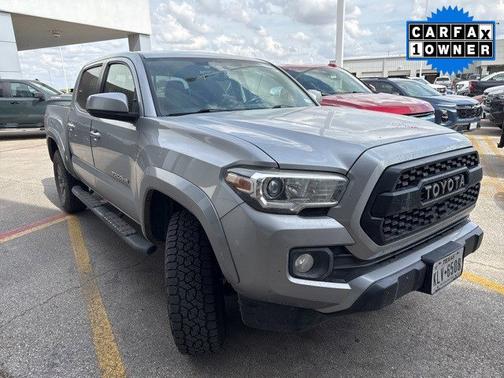 2017 Toyota Tacoma SR5