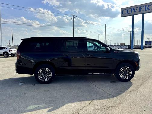 Black 2025 Chevrolet Suburban Z71
