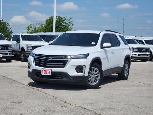 Summit White 2022 Chevrolet Traverse LT Cloth
