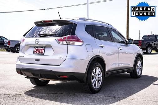 2016 Nissan Rogue SV