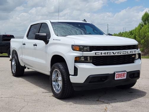 Summit White 2020 Chevrolet Silverado 1500 Custom