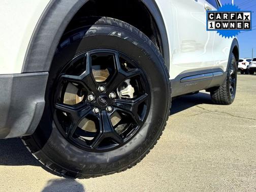 White 2021 Ford Explorer Timberline