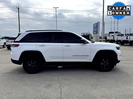 2024 Jeep Grand Cherokee Altitude