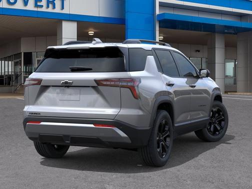 Sterling Gray Metallic 2026 Chevrolet Equinox FWD LT